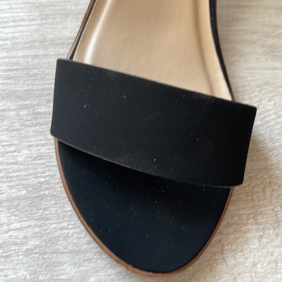 Black Low Heel Sandal - Picture 2 of 12